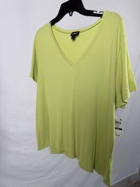 INC International Concepts Harvest Pear Ribbed V-Neck Tee Plus Size 2X NWT